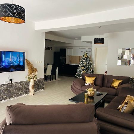 Gold Luxury Apartment Куманово Екстер'єр фото